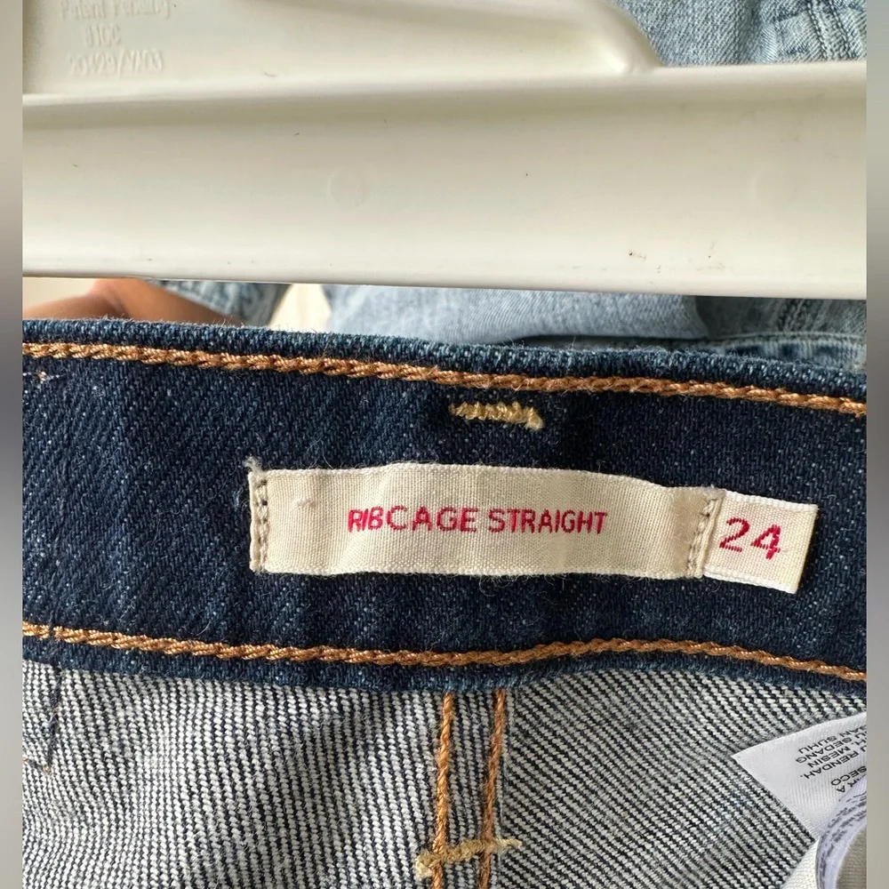 Levi’s premium big E ribcage straight 24 x 32 - Picture 5 of 8